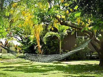 Nona Lani Cottages Kihei